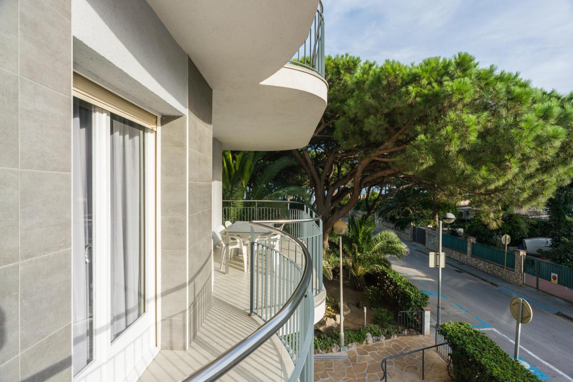 Apartamentos Blanes-Condal Costa Brava Экстерьер фото